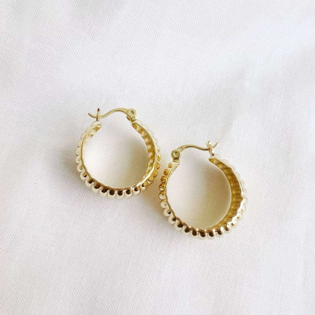Textured Dome Hoops