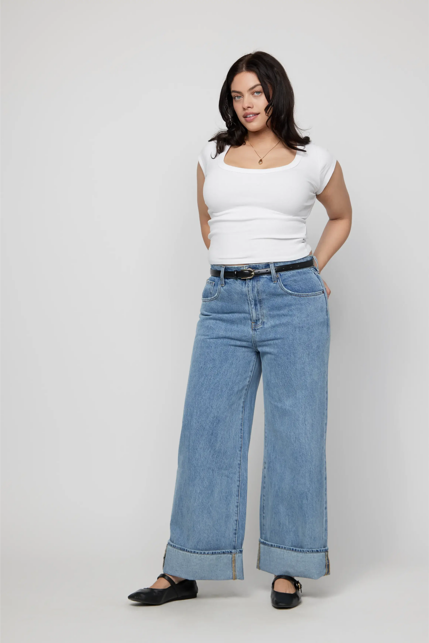 Cuffed Wide Leg Jean