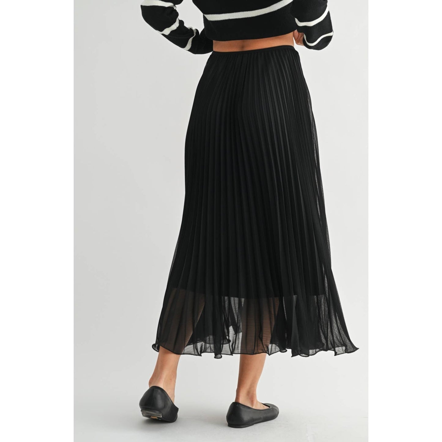 Black Pleated Maxi Skirt