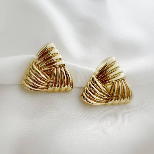 Triangle Knot Studs