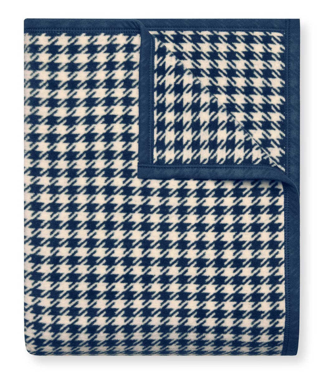 ChappyWrap Houndstooth Navy Blanket