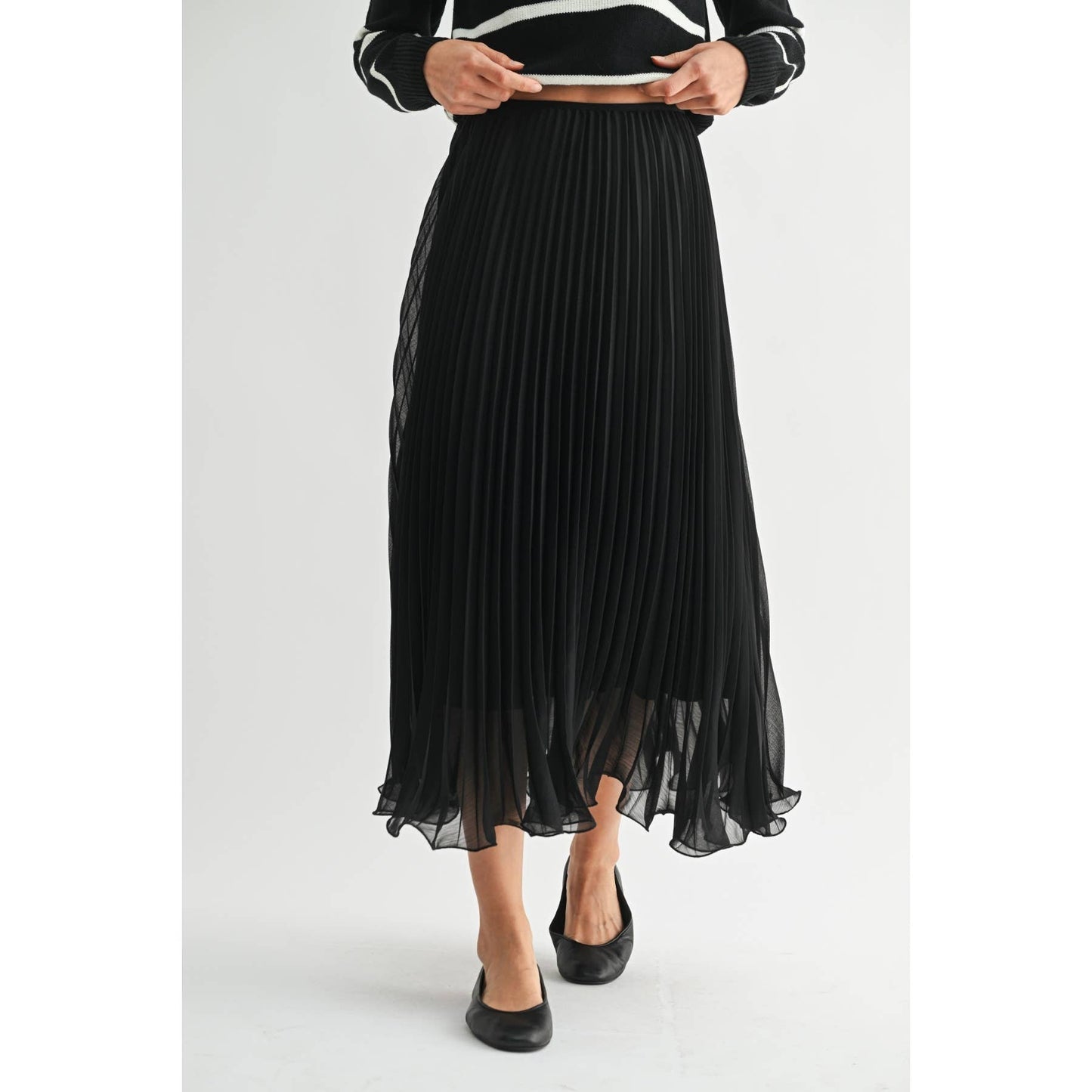 Black Pleated Maxi Skirt